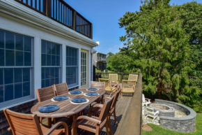 Game Room Rooftop Deck Fire Pit!
